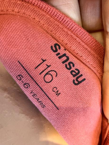 Dievčenské tričko s flitrami (116), sinsay,116