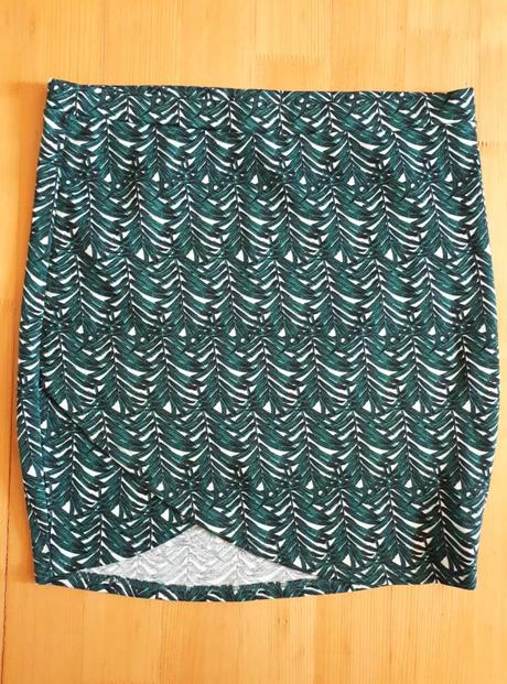 Zelená sukňa, gate,l