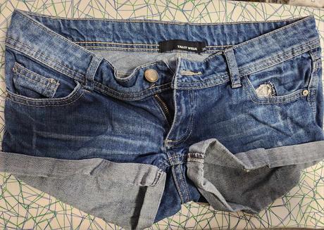 Šortky s, s