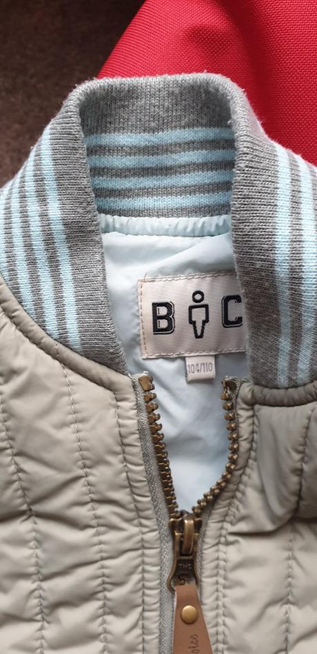 Prechodna bundicka, 110