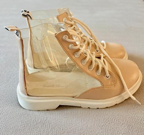 Transparentné čižmy, 36