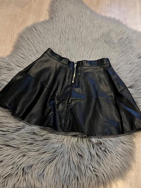 Dievčenská koženková sukňa h&m (122), h&m,122