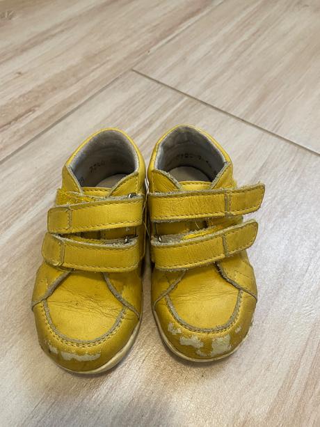 Celokožené topánočky na suchý zips zn. rak, rak,20