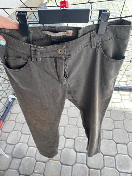 Mix damskych nohavíc, 38