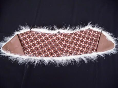 Lifeline kabát s kožušin. golierom a nášivkami 40, m