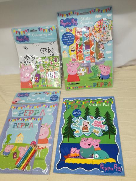 Peppa pig colouring / sticker / play pack nau19, 