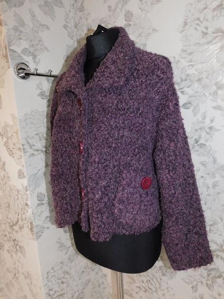 Luxusny štylovy sveter, 46