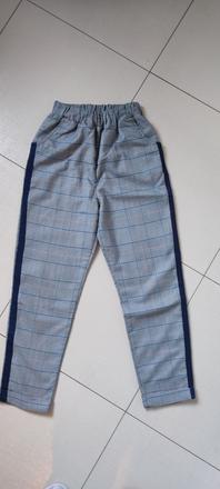 Nohavice, reserved,152