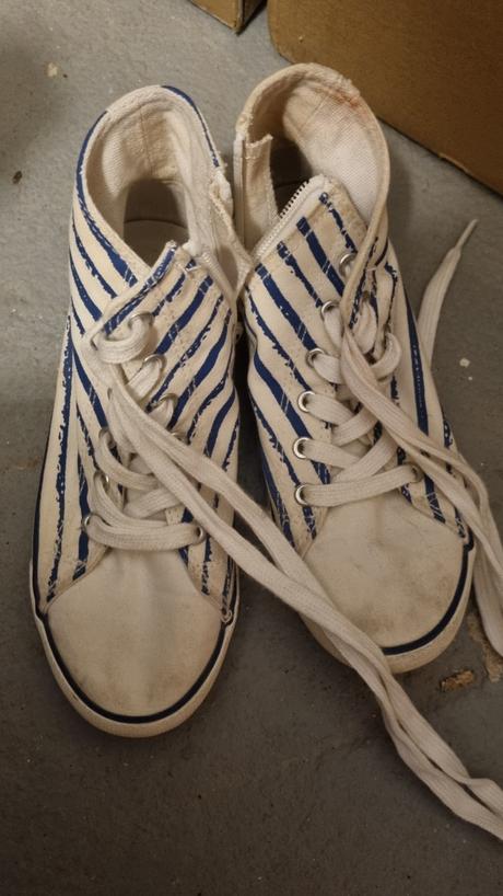 Beneton, benetton,33