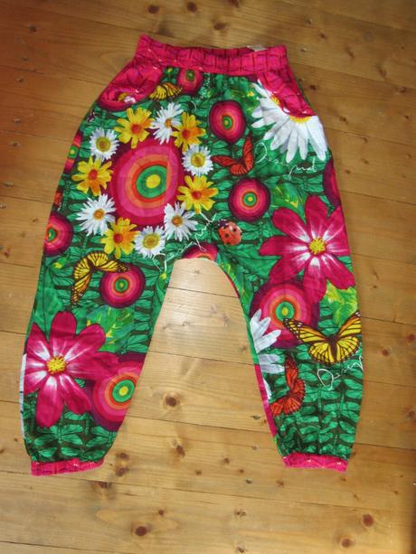 Veselé háremky, desigual,134