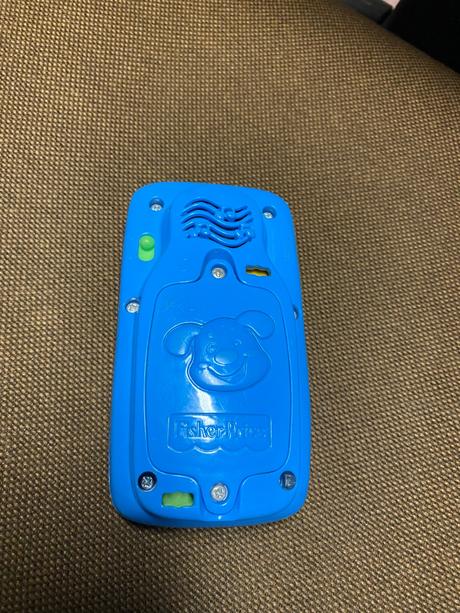 Fisher price usmievavý chytrý telefón,