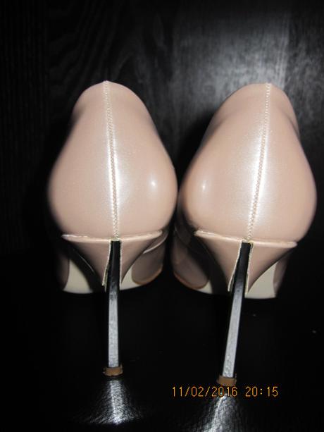 Talianske lodičky, 35