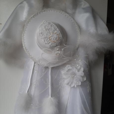 Šaty na prvé sväté prijímanie, 146