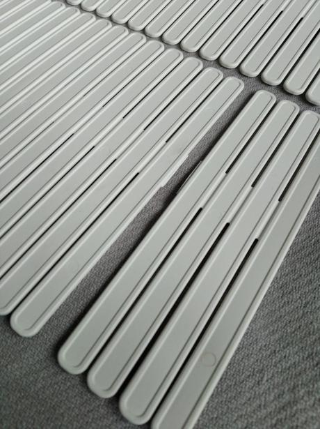 Höfta rozdeľovače do šuplíka, 