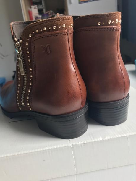 Kožené topánky caprice, 39
