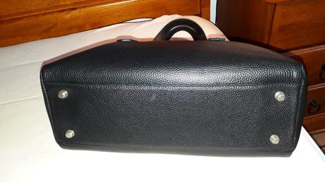 Čierna kožená minimalistická kabelka wittchen,