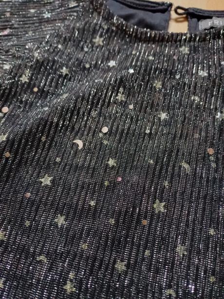 Krásne trblietave šaty, primark,116