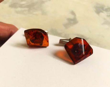 Jantárové manžetové gombíky,