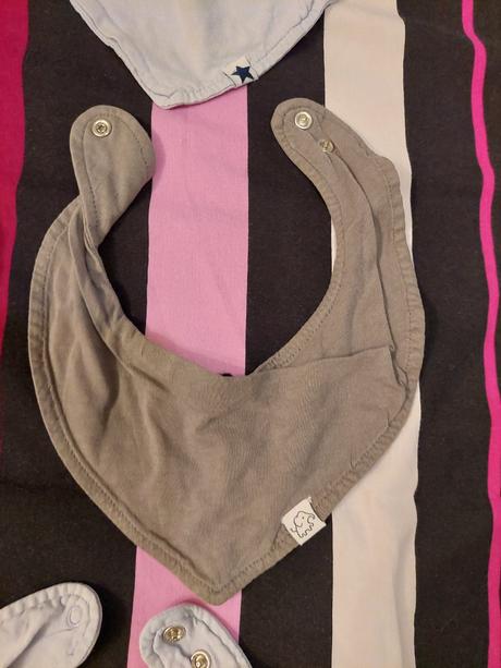 Slintáky/ podbradníky h&m, h&m