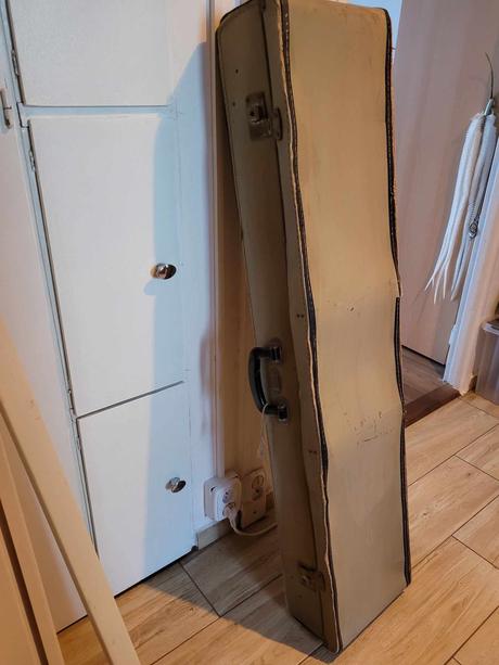 Pletací stroj dopleta 180, 