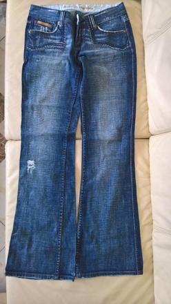 Modré rifle zn. house, s