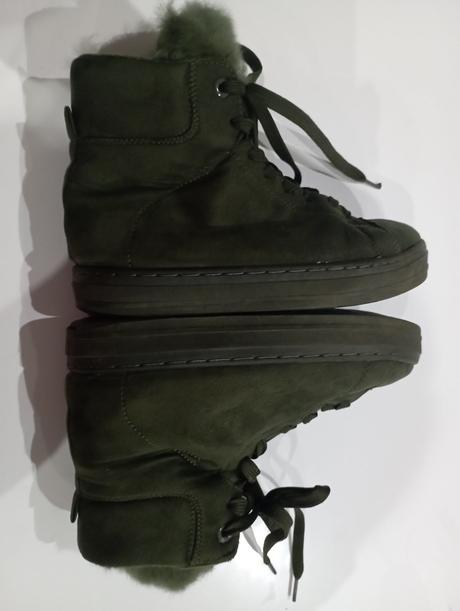 Kotníkové topánky, 36