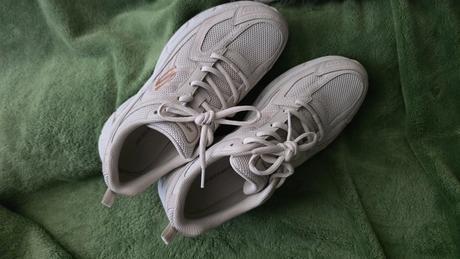 Botasky skecers 40, skechers,40