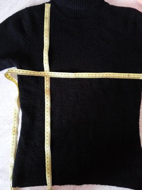 Svetríkový rolák s krátkym rukávom s, s