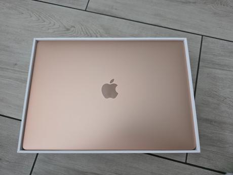 Predám apple macbook, apple