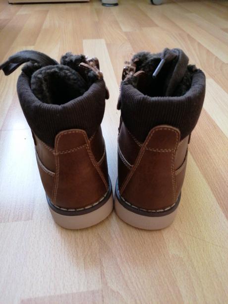Zimné topanky, baťa,30