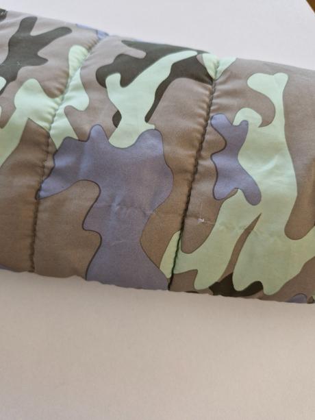 Prechodná bunda, 104