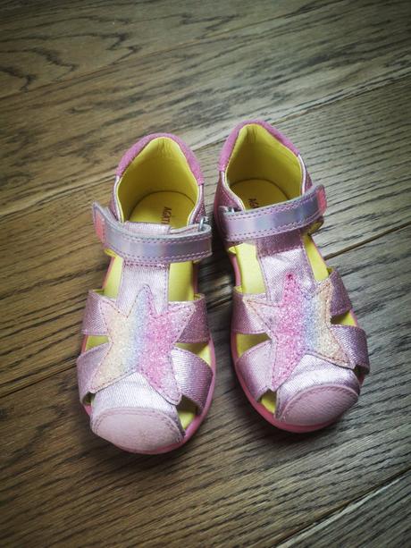 Sandalky agatha ruiz de la prada, 24