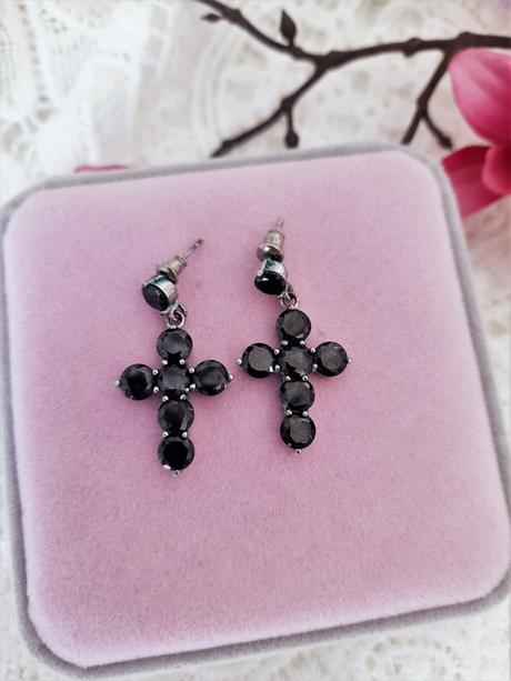 Náušnice-krížiky,