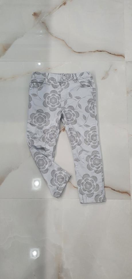 Krásne nohavice top stav, rocha.little.rocha,104