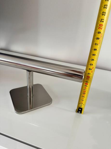 Stojan na bižutériu (náramky, hodinky), 