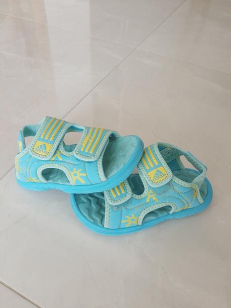 Adidas sandálky, adidas,28