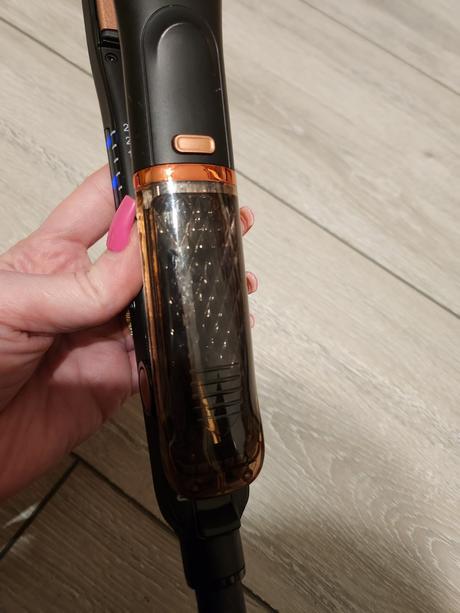 Parnááá žehlička na vlasy..., 