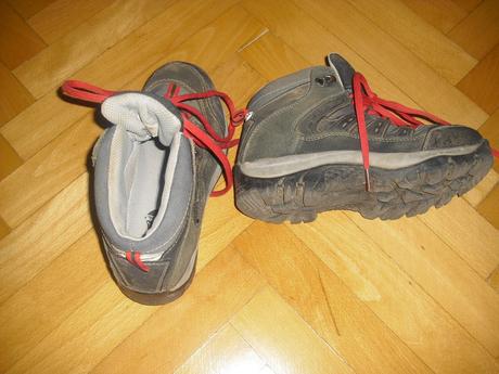 Turistické vyššie topánky, 34