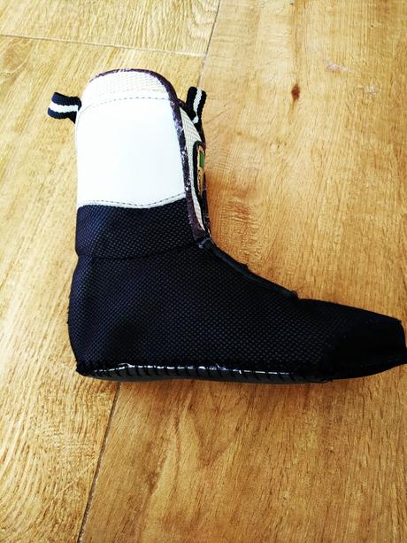 Kolieskové korčule, 26