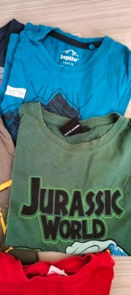 9 ks triciek, takko,92