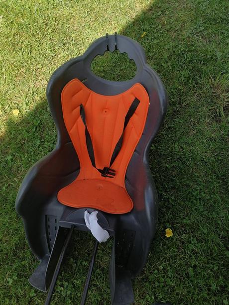 Sedačka na bicykel,