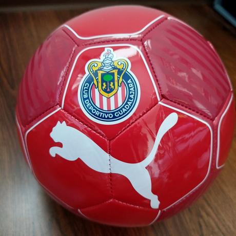 Futbalová lopta puma chivas essential ball, puma