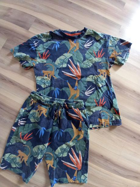 Tričko a kraťasy, lindex,146