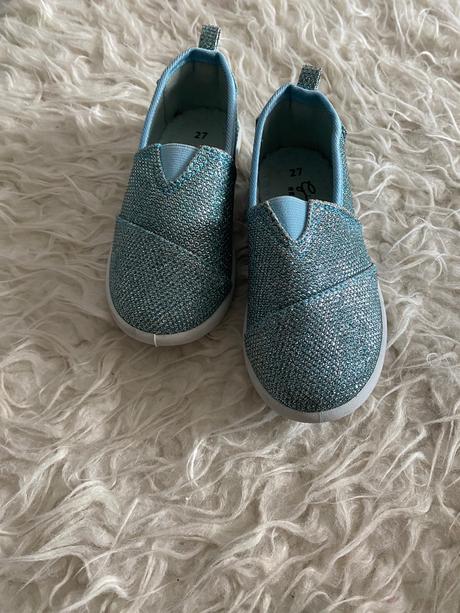 Reserved nasuchovacky, reserved,27