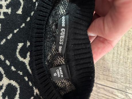 Sveter guess, guess,140