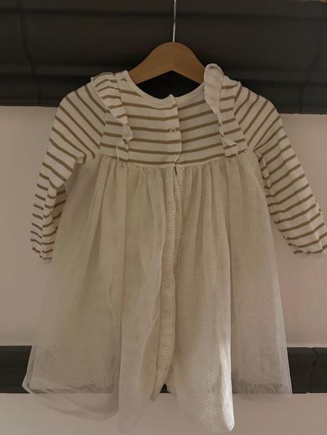 Slavnostne saty petit bateau, 86