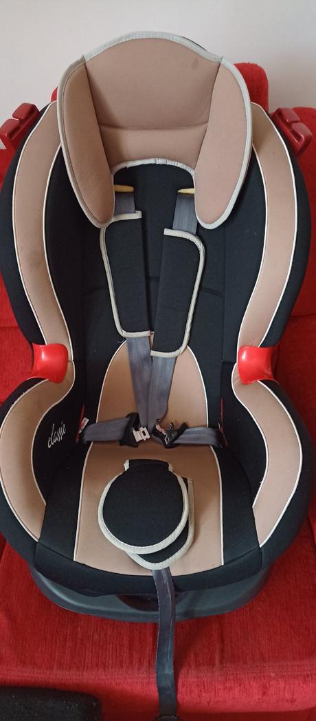 Autosedačka, caretero
