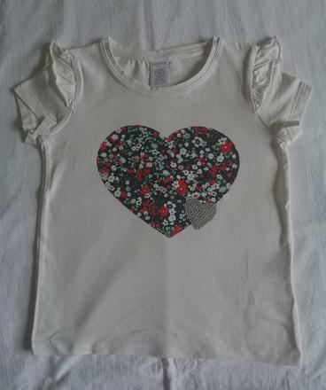 Off-white tričko s kvietkovým srdiečkom, lindex,104