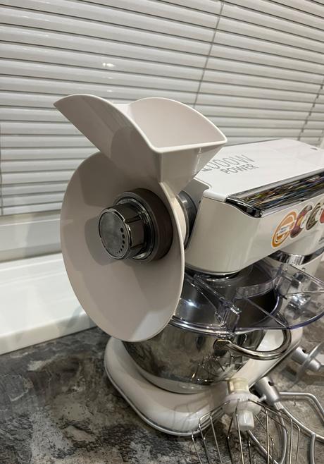 Eta gratussino ii maxo 0023 90080 kuchynský robot, eta