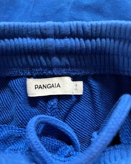 Suprava pangaia, 104